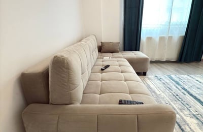 Аренда отличной 2-комнатной квартиры с балконом, 6-й сектор, Бухарест, Румыния